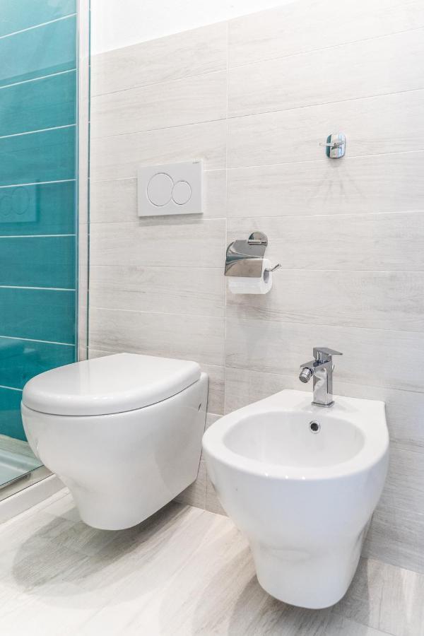 La Smeralda - Boutique Rooms And Breakfast Golfo Aranci Exterior foto